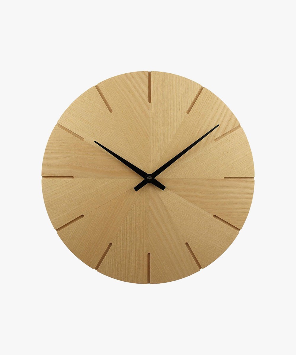 Natuhr Boom Oak Wood Radio Wall Clock